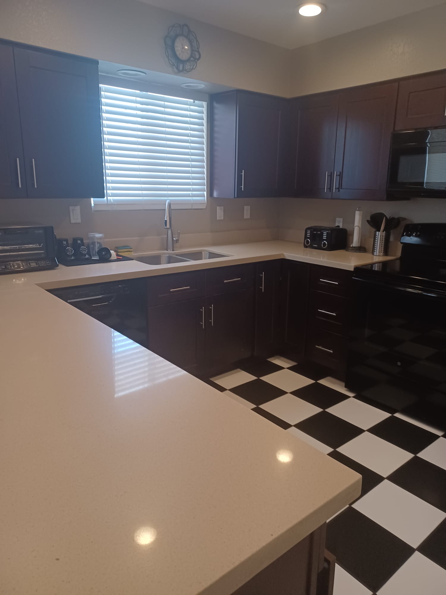 Galicia's Housekeeping Image